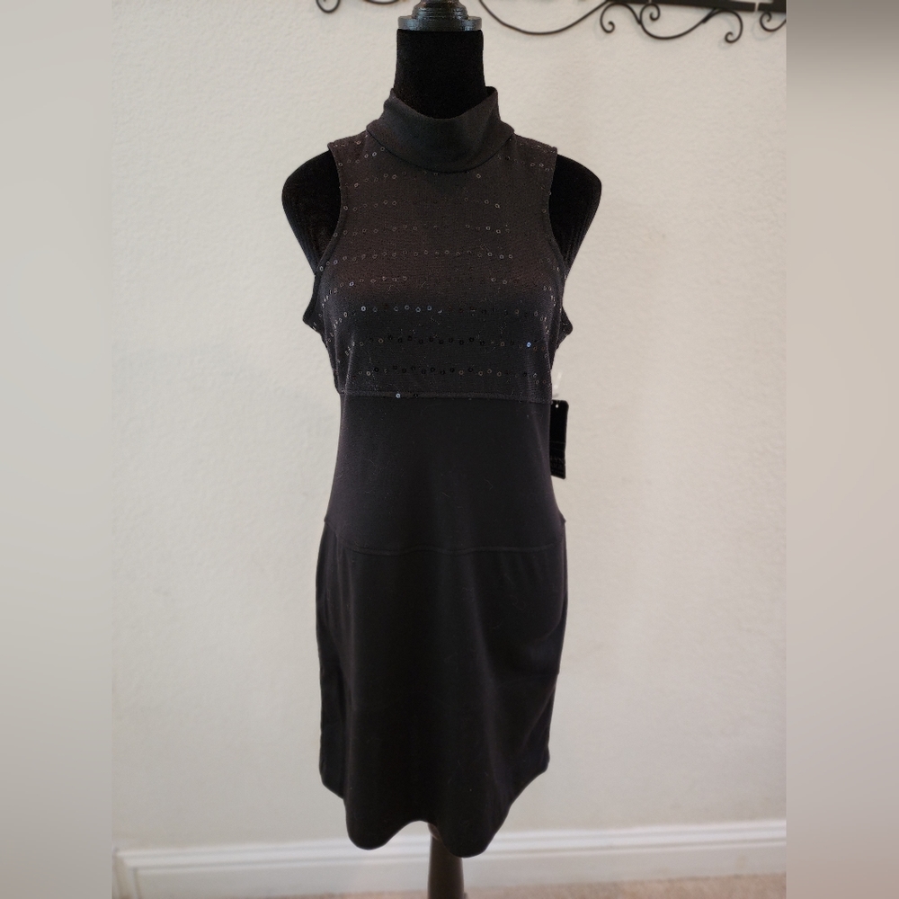 NWT Alyn Paige Black Sequin top Dress Ladies size 7/8